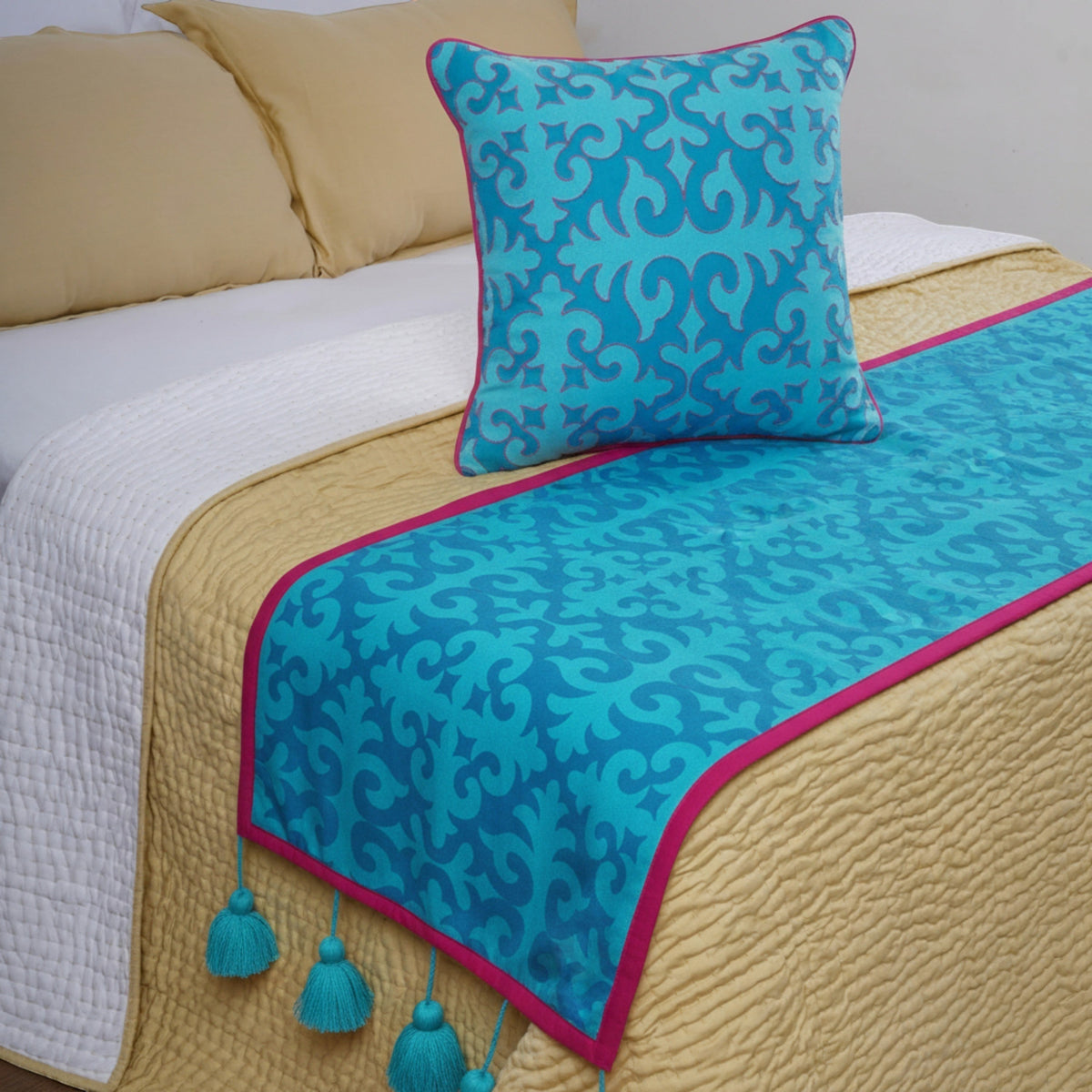 SHYRDAK - Turquoise printed cotton Bed runner set - King / Queen / Twin Size