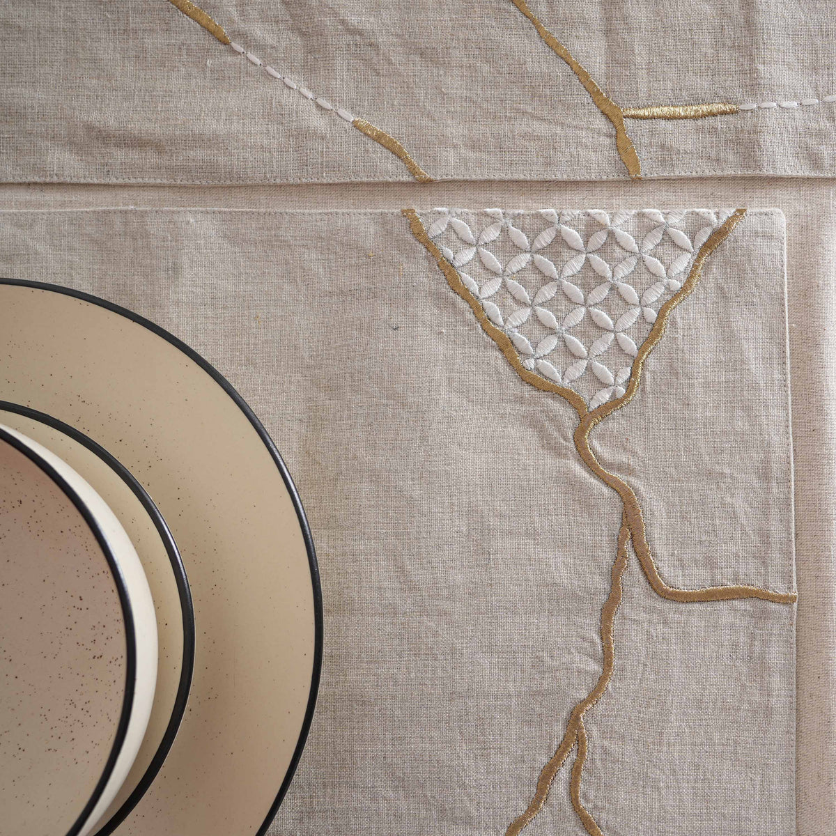 KINTSUGI Pure Linen Table Mats – with Gold & White Embroidery