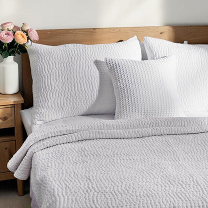 Shwet White Kantha Quilted Bed Set | Stripe Pattern | 100% Cotton | Twin, Queen & King
