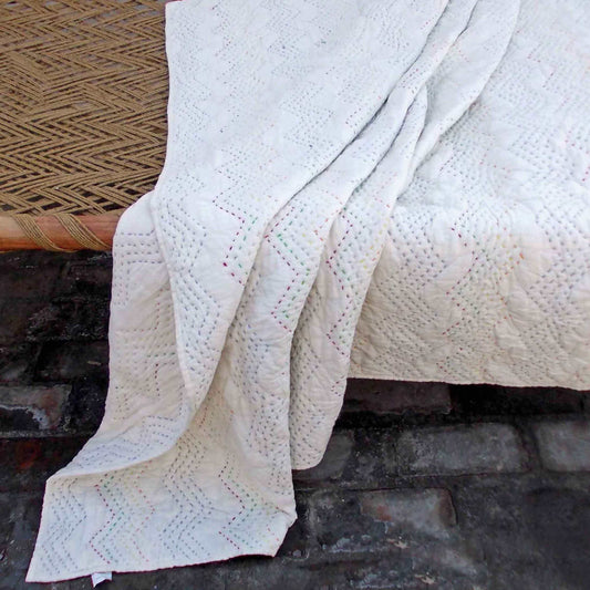 Off White Kantha Quilted Throw Blanket with Zigzag Pattern
