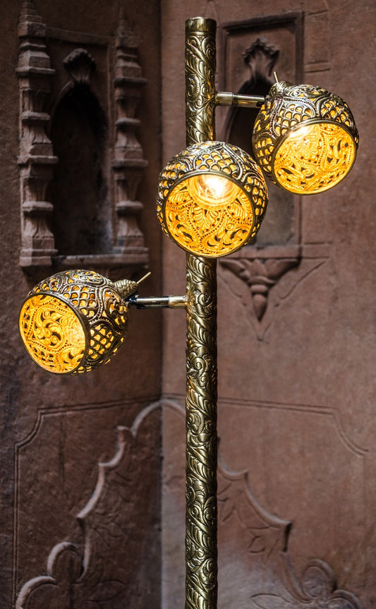 3 Adjustable Hand Cut Spot Floor Lamp
